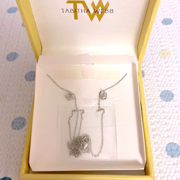 BRAND NEW Tabitha Webb silver gold toned necklace and stud earrings😍 - Picture 4 of 6